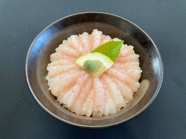 【N:久留米・筑後・柳川・みやま発】 大好評!イセエビまるごと1尾&贅沢30尾のせ甘エビ丼の昼食と一度は見てみたい絶景・河内藤園 日帰り1